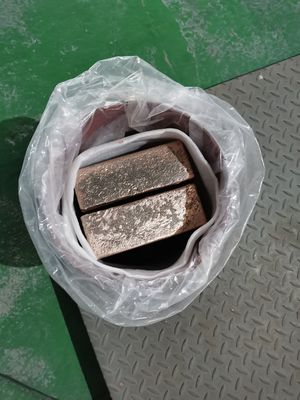 อลูมิเนียมทองแดง AlCu Master Alloy 10-50% Cu Content Ingot สําหรับการปรับปรุงเมล็ด