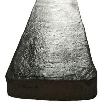 แผ่นดินหายาก เงินเทา แม็กนีเซียม แม็กนีเซียม Master Alloy Mg/Al/Zn สําหรับการหล่อหลอมแม็กนีเซียม