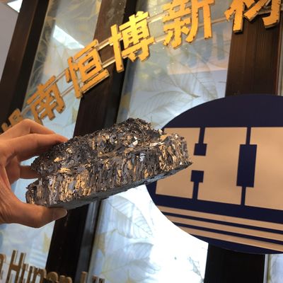อลูมิเนียมดีบุกอัลลอยด์หลักแบบแท่งที่มีปริมาณดีบุก 3-10% สำหรับการปรับปรุงโครงสร้างผลึกและคุณสมบัติของอลูมิเนียมอัลลอยด์