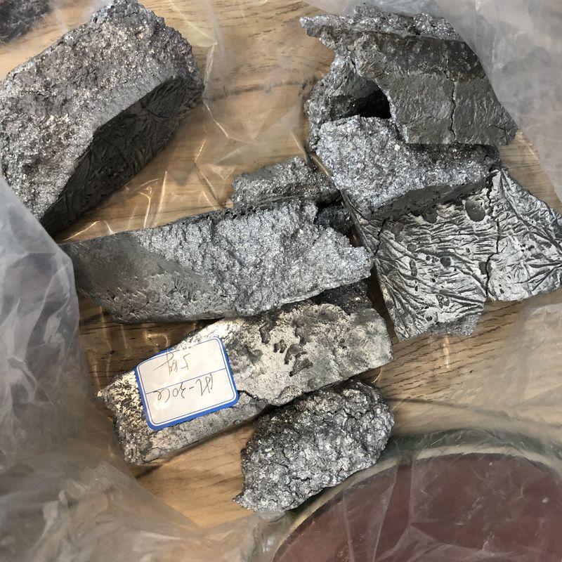CuB3 Boron Master Alloy Ingot 2.5-3.5% เนื้อหา สารสกัดความบริสุทธิ์สูง