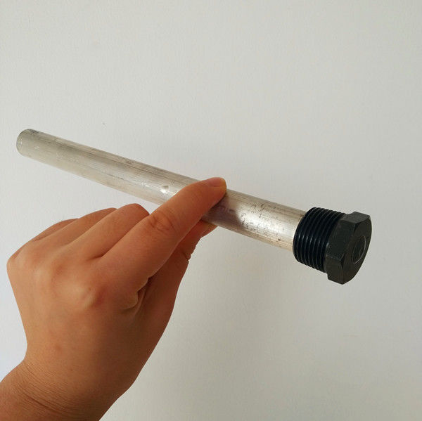 25 มิลลิเมตร อลูมิเนียมสกัด แรงงานหนัก Anode Rod 1 NPT 1200 มิลลิเมตร ป้องกันขนาดใหญ่สําหรับเครื่องปั่นอุตสาหกรรม